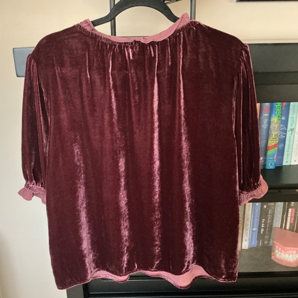 VELVET BY GRAHAM AND SPENCER VELVET AND SILK BLOUSE SIZE LARGE - Picture 2 of 3